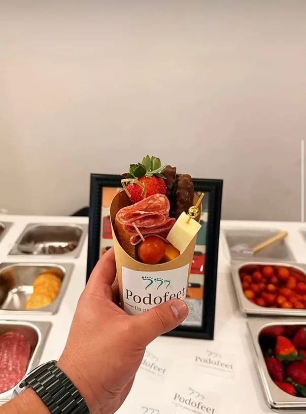 Vaso charcutero en la inauguración de Podofeet